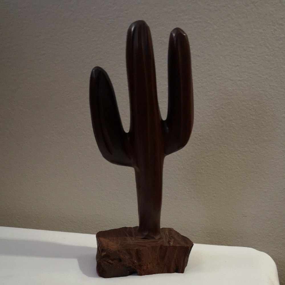 Beautiful & Unique Well-made Hand-carved Brown Wood Cactus Sculpture 9" Tall